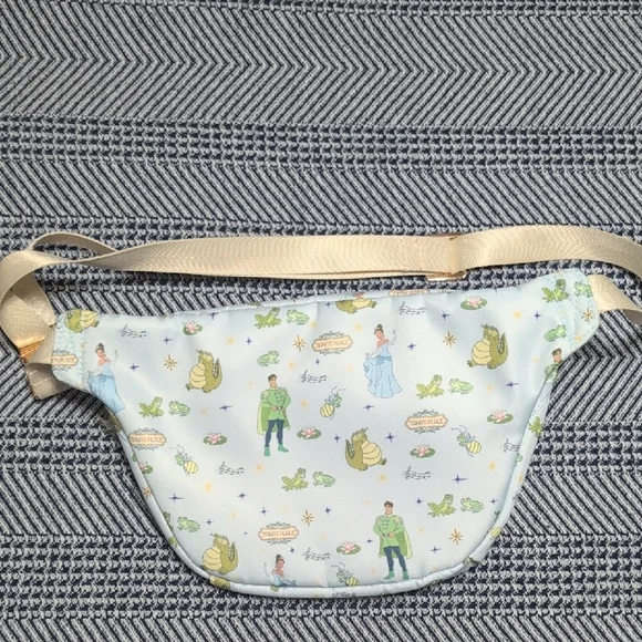 Charming Light Blue Fanny Pack with Princess Amd The Frog Characters - Picture 6 of 8